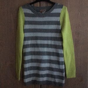 NWOT Mudd Striped Sweater (Oversized or Tunic)
